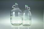 Qorpak™ Clear Glass Jugs with Green Thermoset F217 and PTFE Disc <img src=