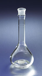 PYREX™ EZ Access™ Class A Heavy-Duty Wide Mouth Volumetric Flask with Glass Standard Taper Stopper